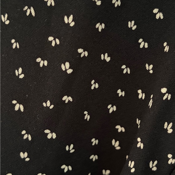 LC Lauren Conrad Black Top with White Patterns - Picture 2 of 4